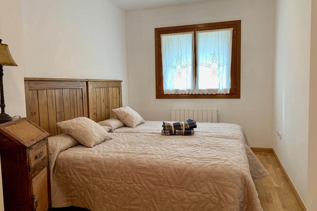 Photo of Bedroom in Linsoles