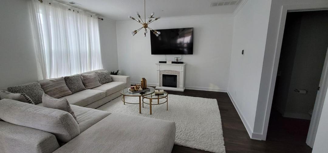 Photo of Livingroom in Hampton