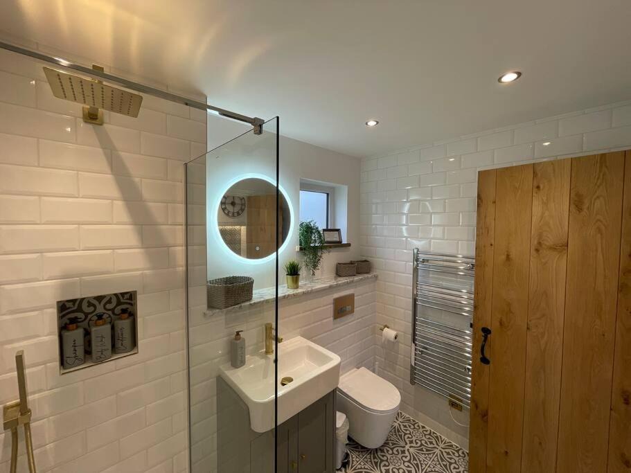 Photo of Bathroom in Crawshaw Booth