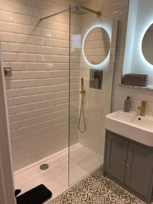 Photo of Bathroom in Crawshaw Booth