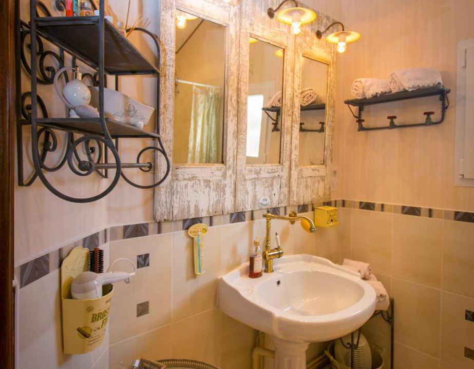 Photo of Bathroom in Cussac