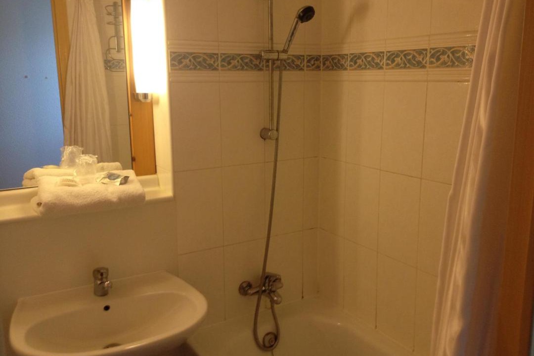 Photo of Bathroom in Ecole-Valentin