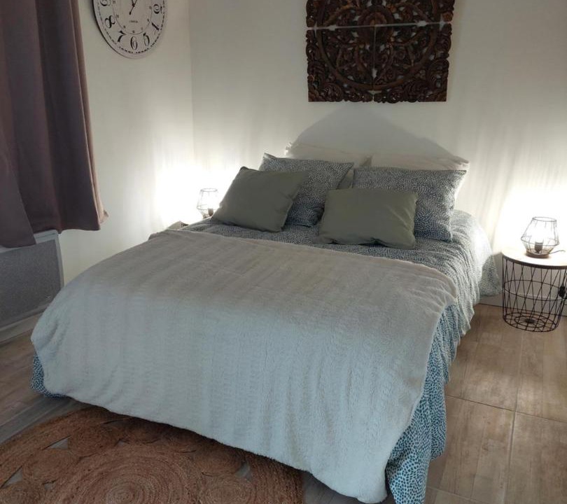 Photo of Bedroom in Villemanoche