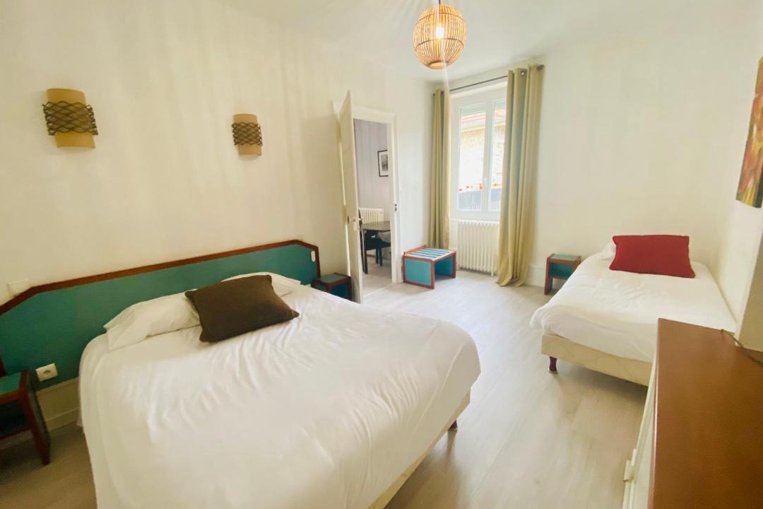 Photo of Bedroom in Arsonval