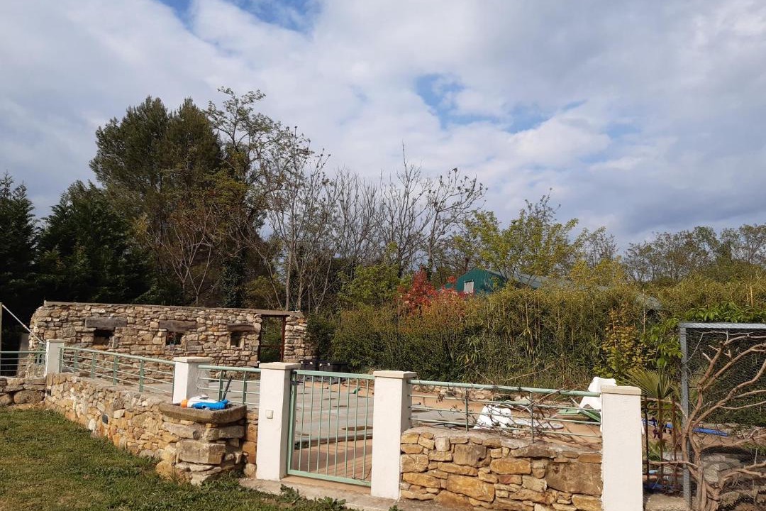 Photo of Buildings in Serviers-et-Labaume