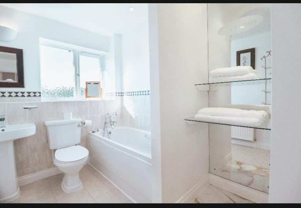 Photo of Bathroom in Knowle Sands