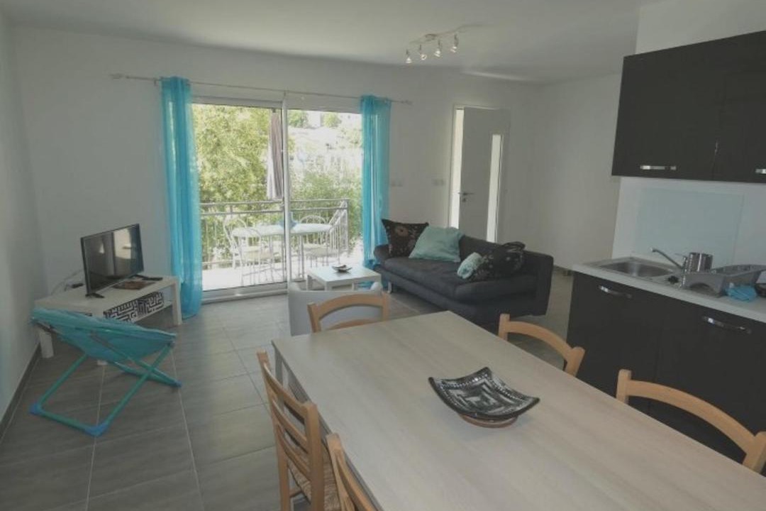 Photo of Livingroom in Saint-Paul-le-Jeune