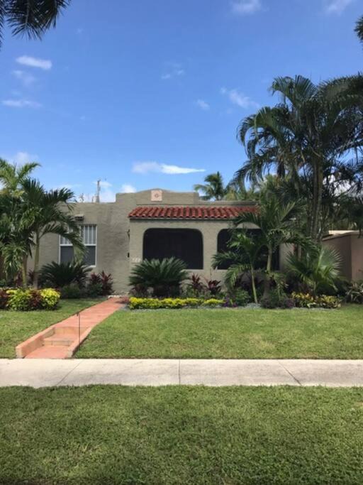 Photo of Buildings in Flamingo Parks