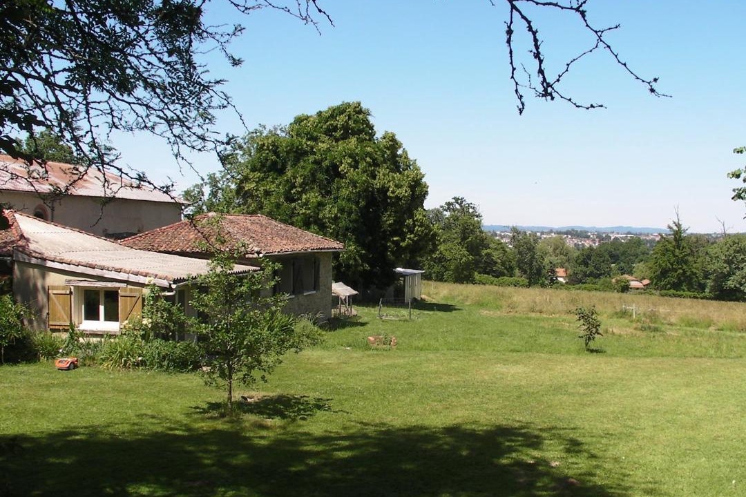 Photo of Buildings in Saint-Junien
