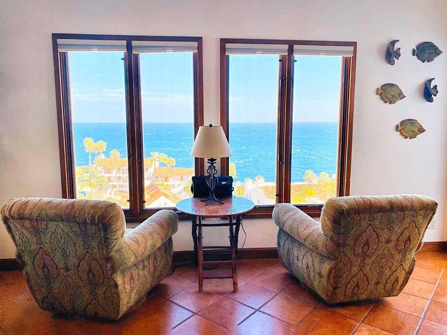 Photo of Livingroom in Avalon