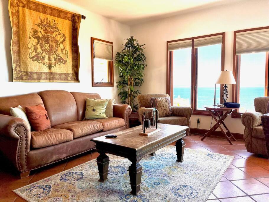 Photo of Livingroom in Avalon