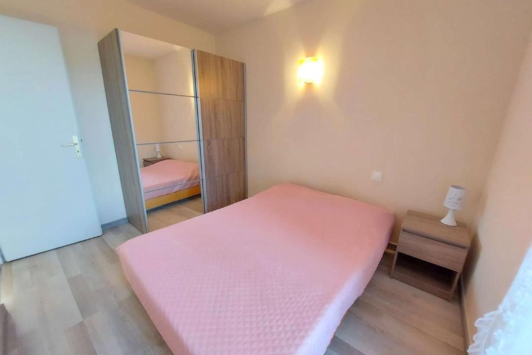 Photo of Bedroom in Marseillan Plage