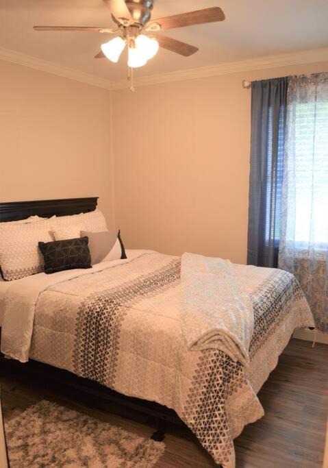 Photo of Bedroom in Hattiesburg