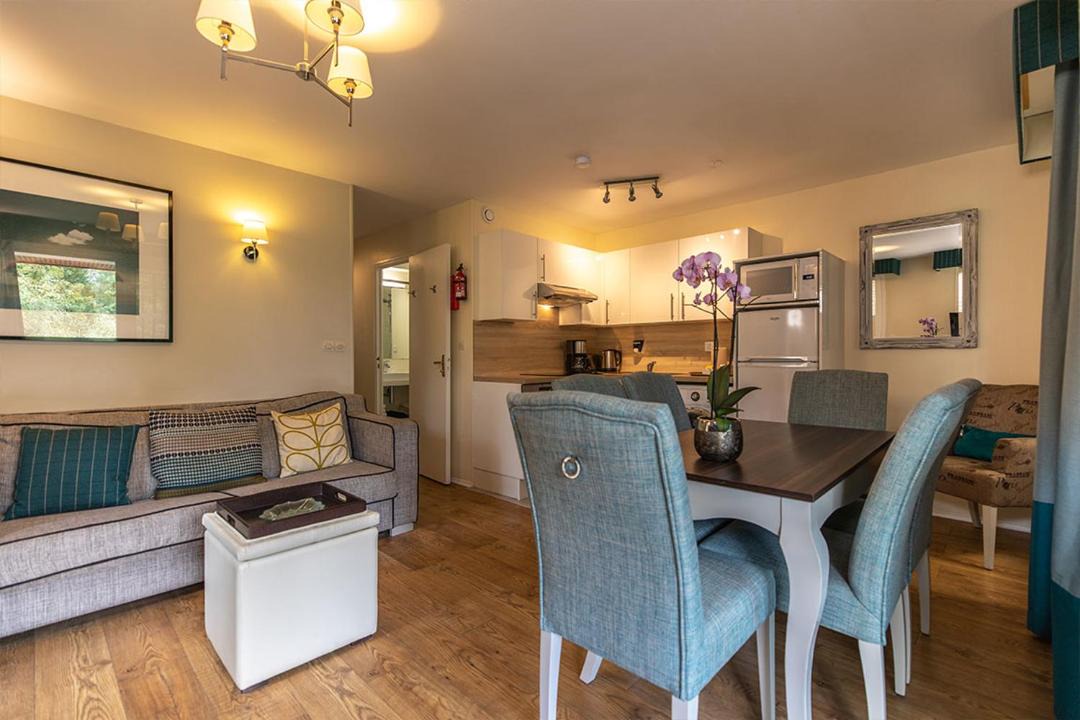 Photo of Others in Connelles