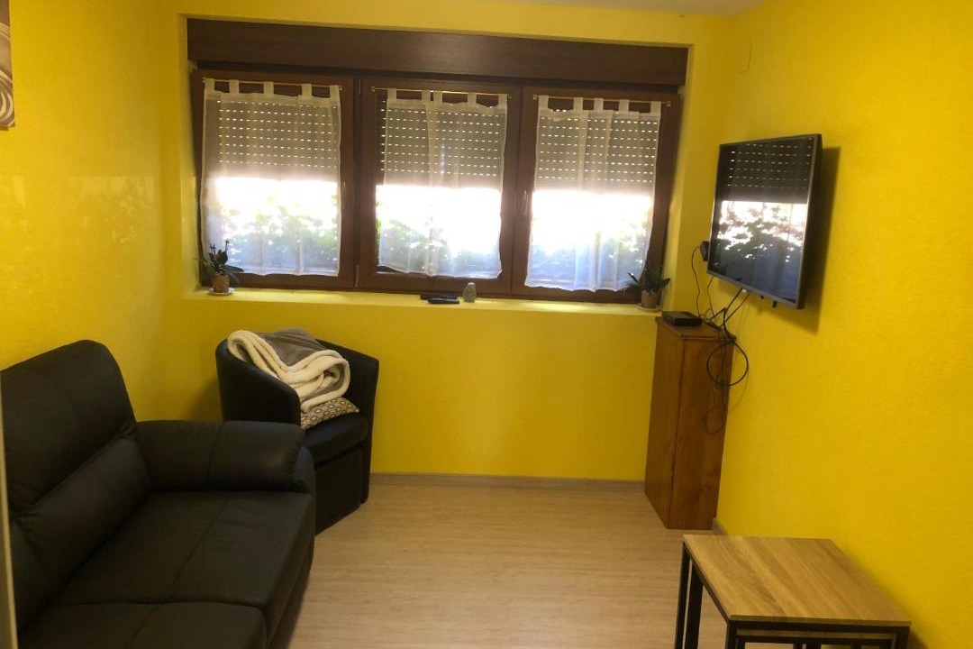 Photo of Livingroom in Belmont