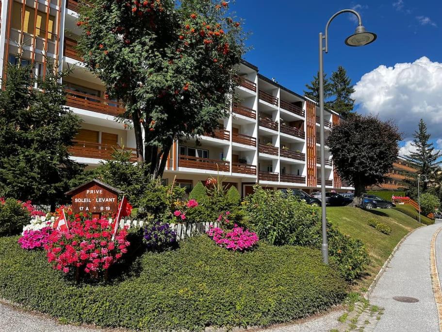 Photo of Buildings in Chermignon