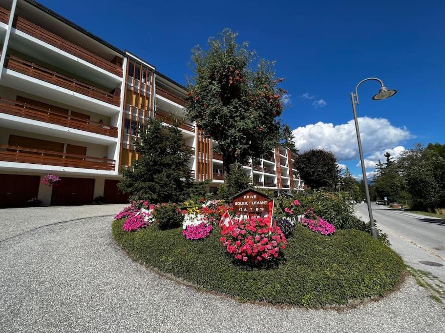 Photo of Buildings in Chermignon