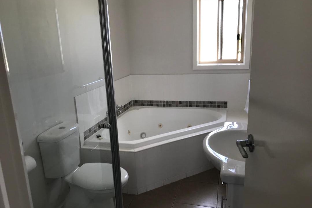 Photo of Bathroom in Inverloch