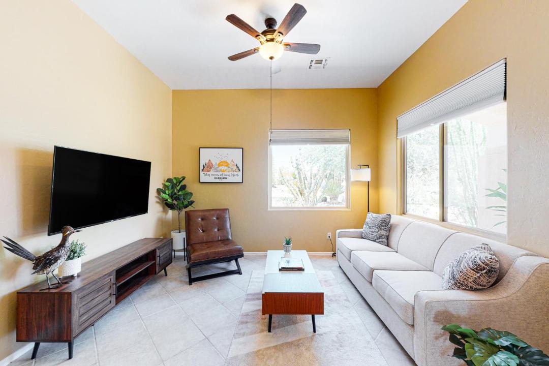 Photo of Livingroom in Dove Mountain