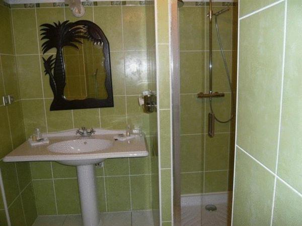 Photo of Bathroom in Plougasnou