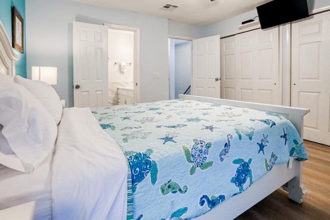 Photo of Bedroom in Indian Shores
