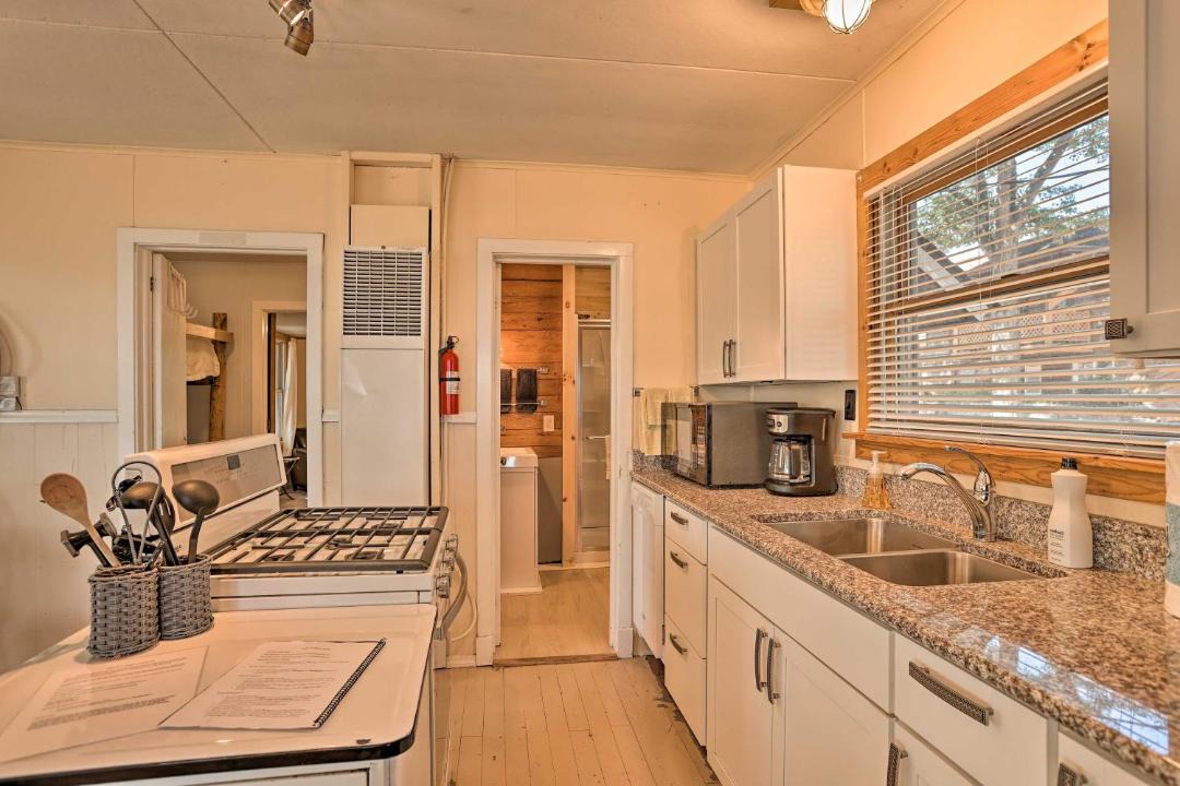 Photo of Kitchen in Suttons Bay