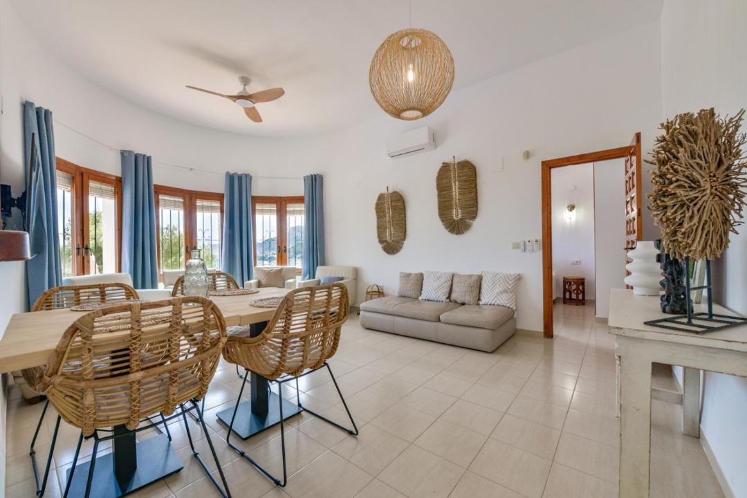 Photo of Livingroom in Empedrola
