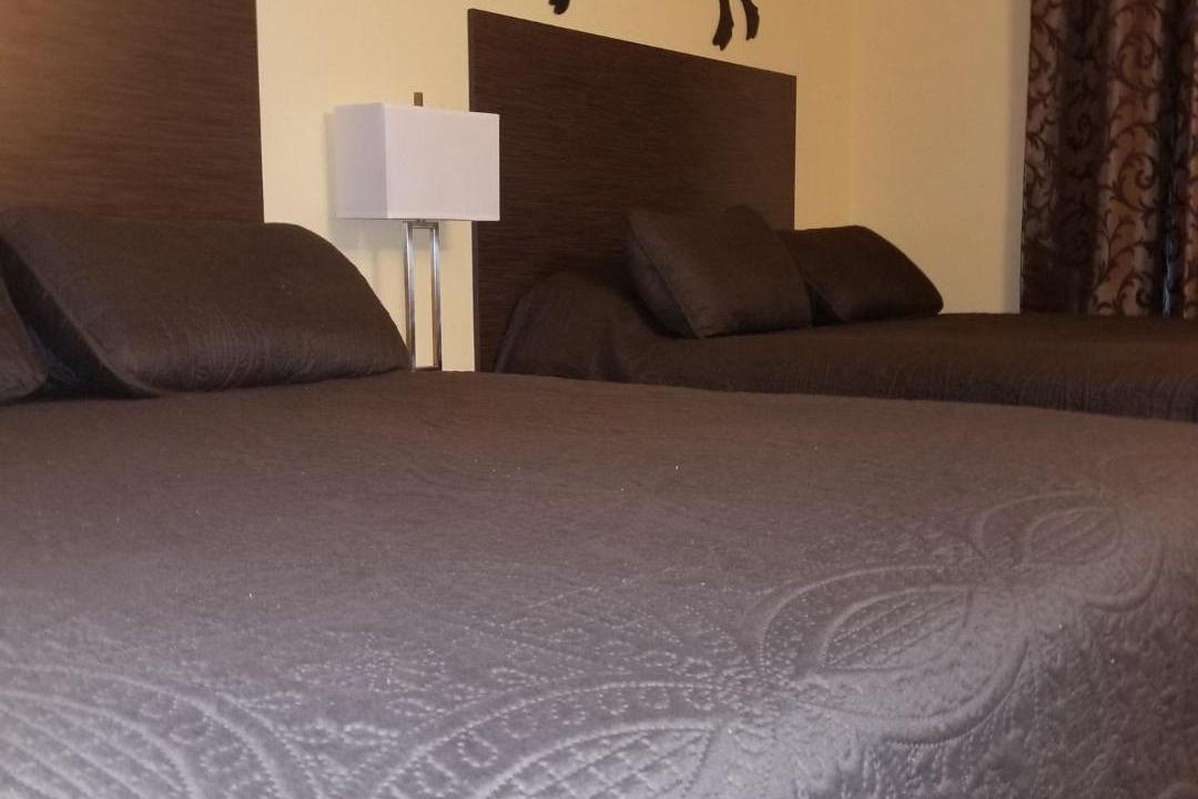 Photo of Bedroom in Lander