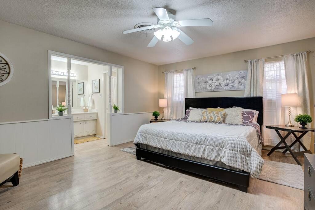 Photo of Bedroom in Lubbock