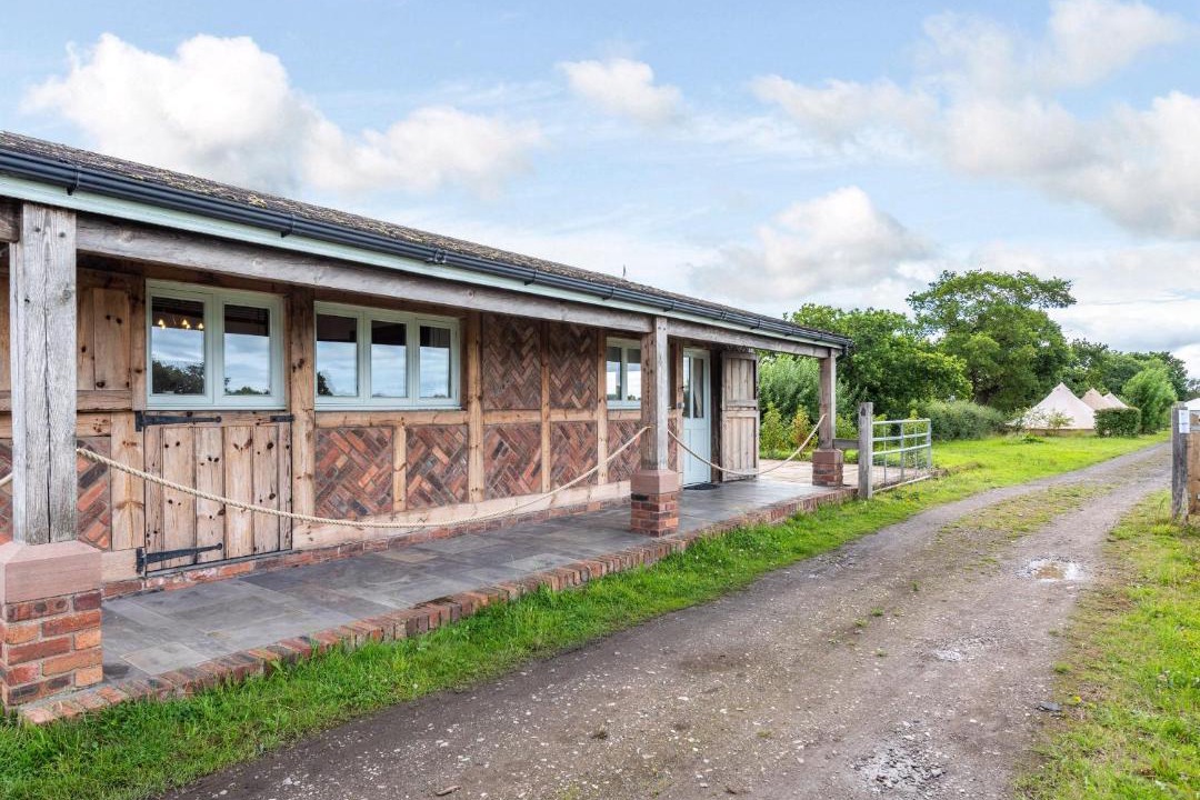 Photo of Buildings in Chorlton-by-Backford