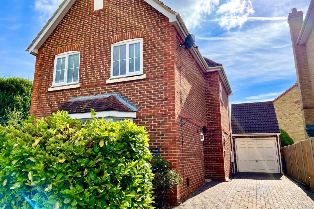 Photo of Buildings in Fifield