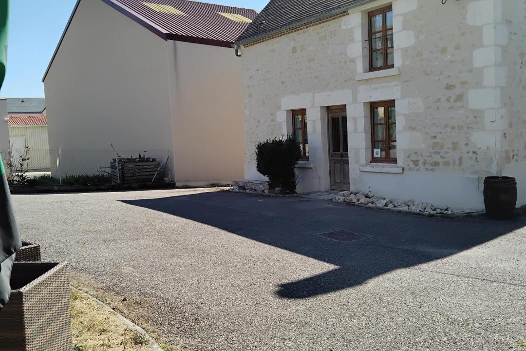 Photo of Others in Bue