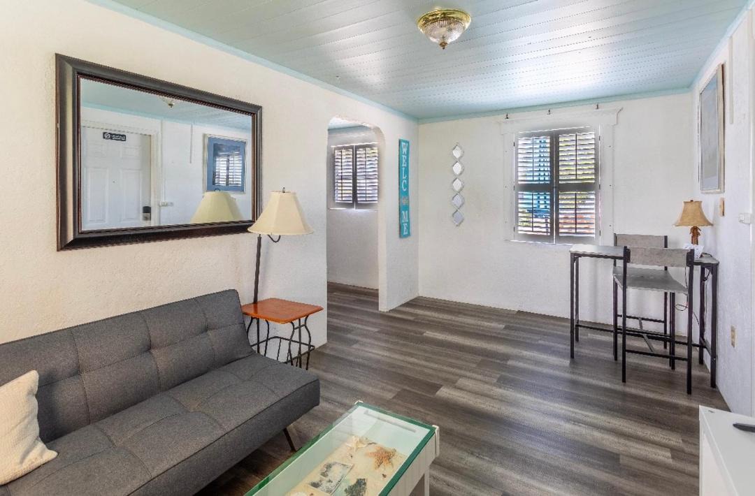 Photo of Others in Englewood