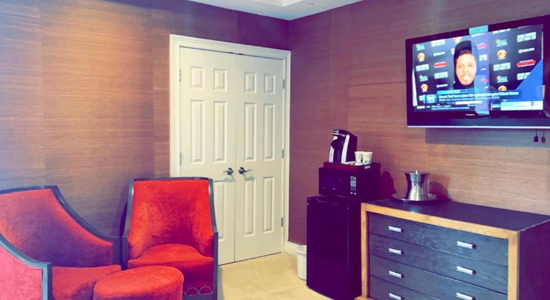 Photo of Livingroom in New Milford