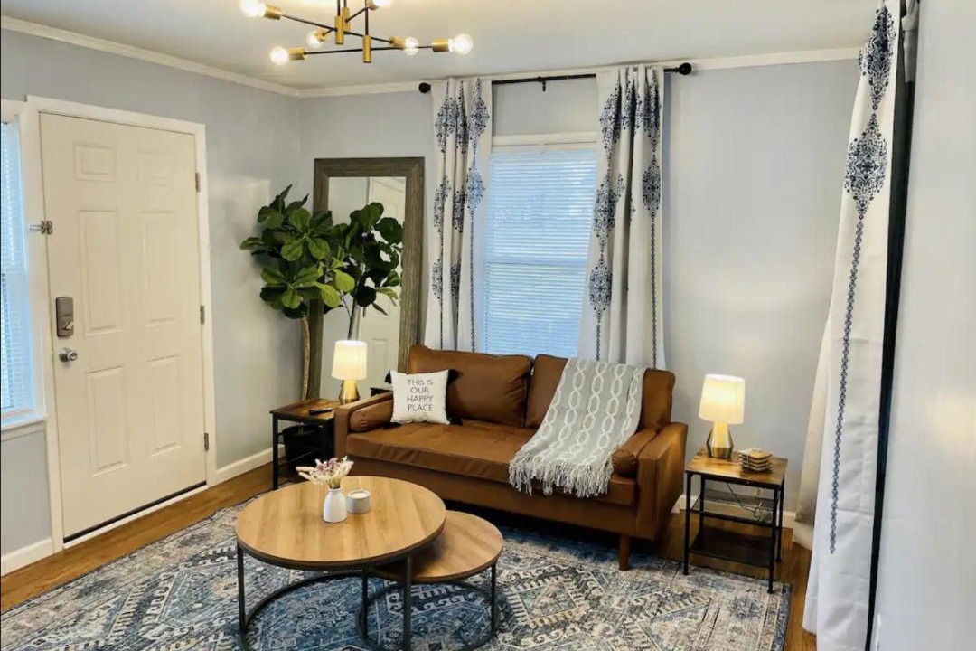Photo of Livingroom in Tulsa