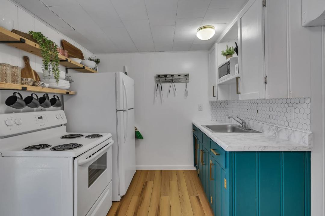Photo of Kitchen in Kimberling City