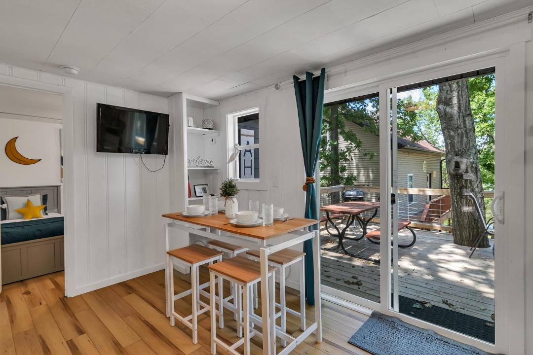 Photo of Livingroom in Kimberling City