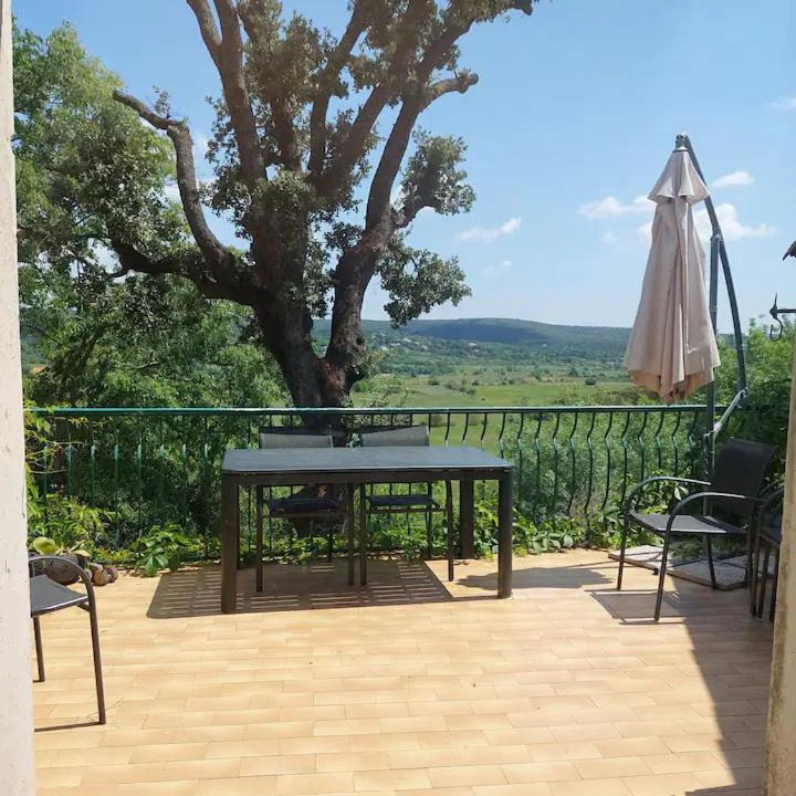 Photo of Patio Balcony in La Boissiere