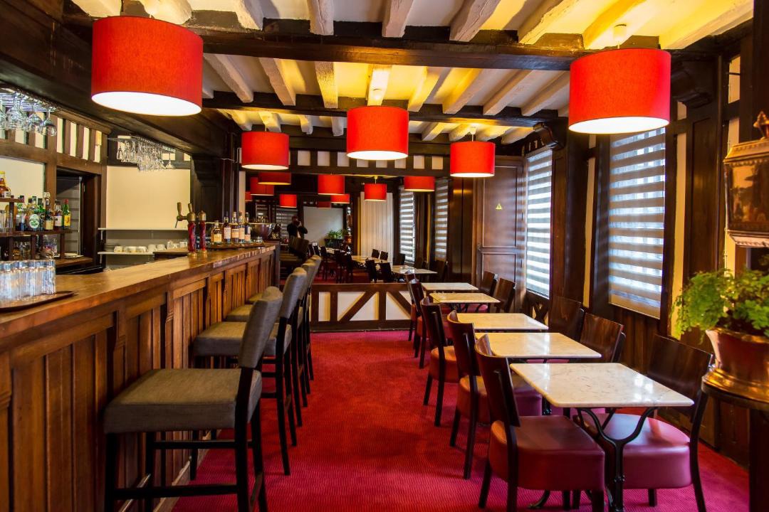 Photo of Others in Evreux