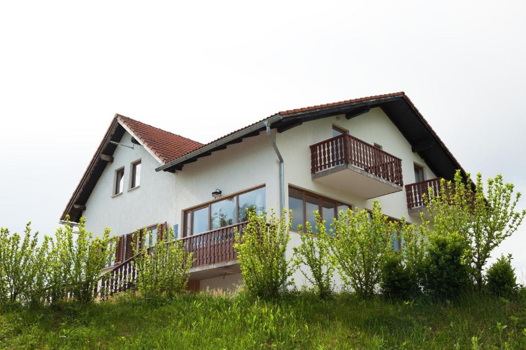 Photo of Others in Catrnja