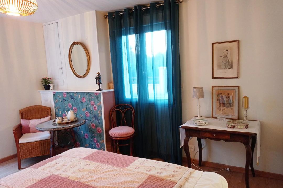 Photo of Bedroom in Saint-Georges-sur-Cher
