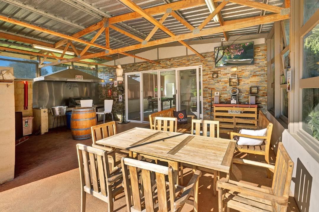 Photo of Others in Tower Hill