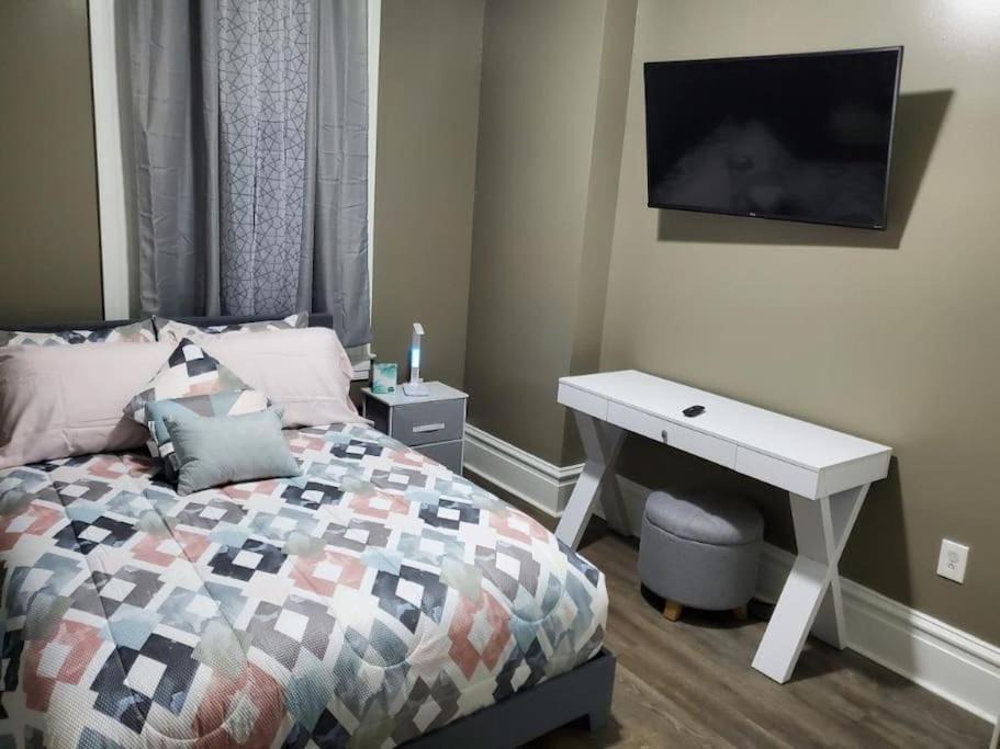 Photo of Bedroom in St. Louis