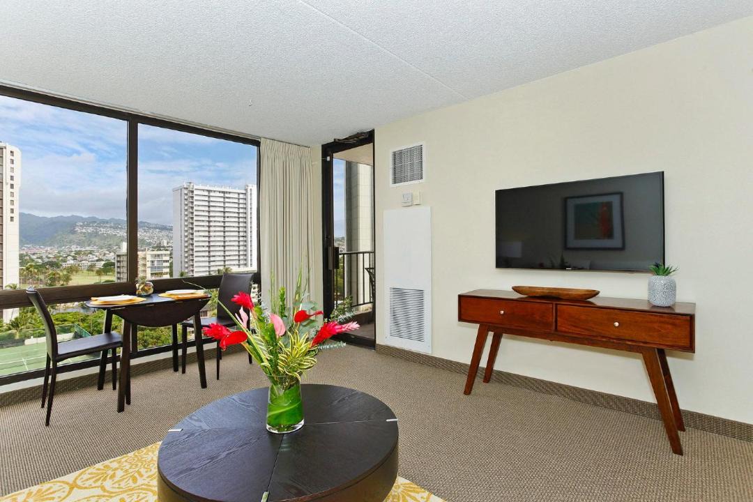 Photo of Others in Waikiki