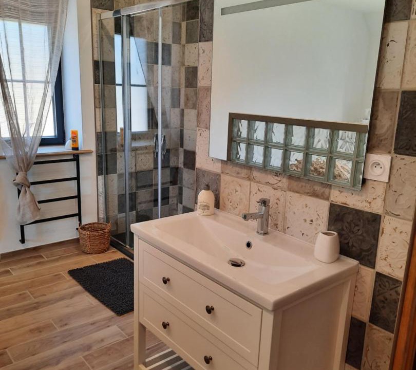 Photo of Bathroom in Le Gast