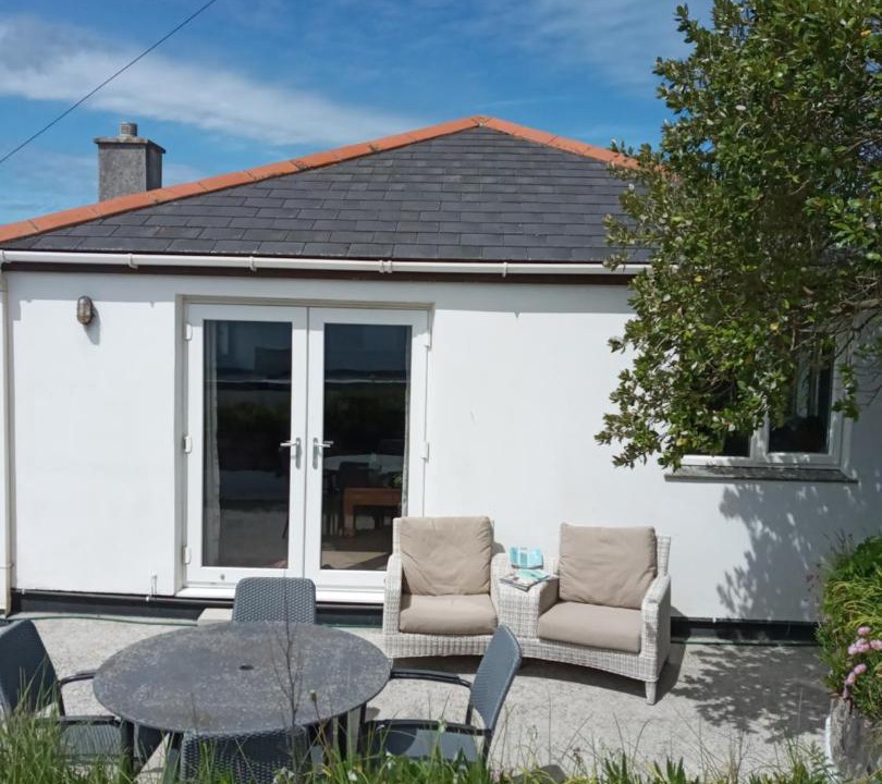 Photo of Buildings in Praa Sands