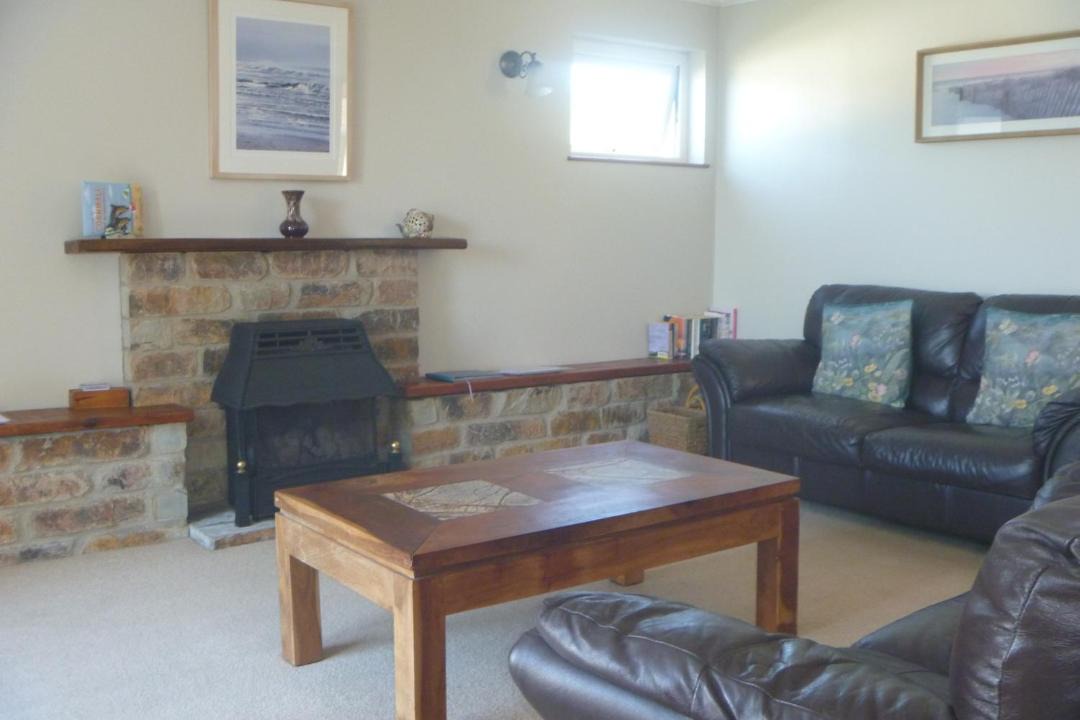 Photo of Livingroom in Praa Sands