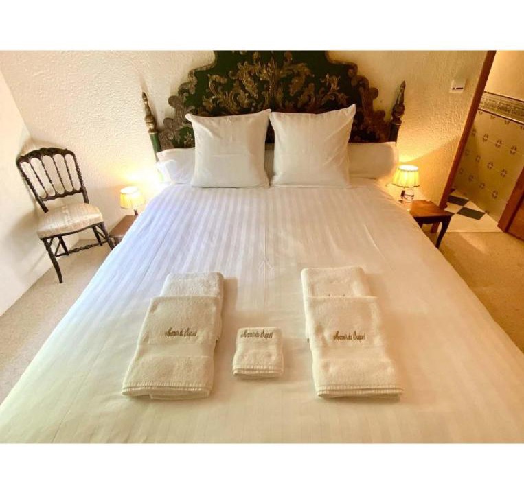 Photo of Others in Bardou