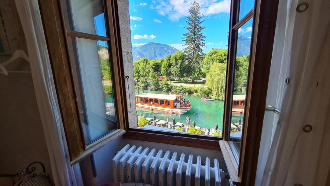 Photo of Others in Chanaz