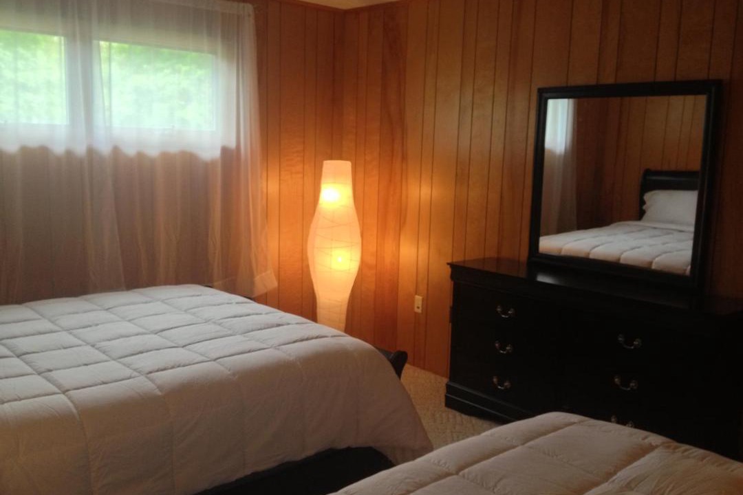 Photo of Others in White Mills